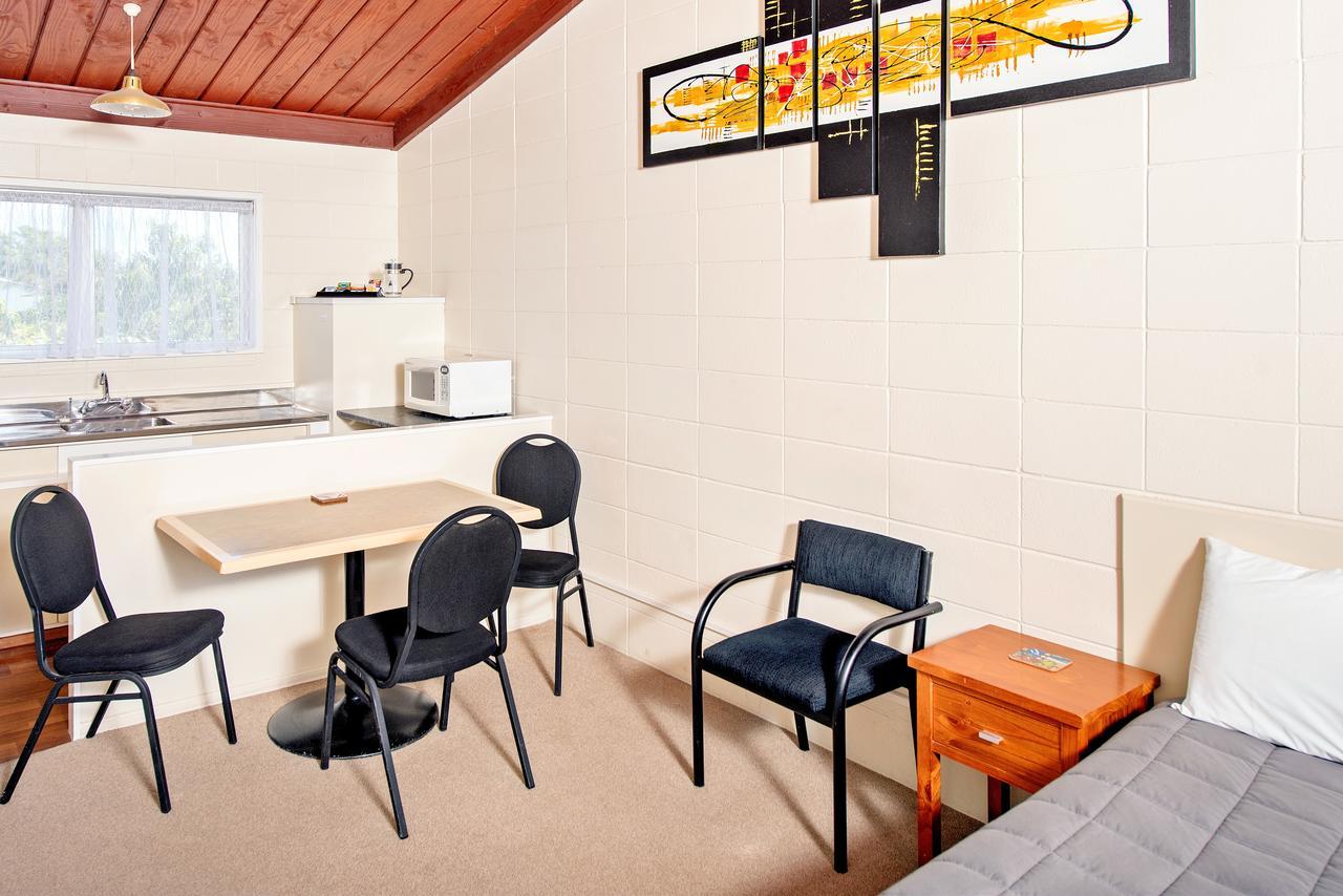 Tourist Court Motel Whakatane Esterno foto