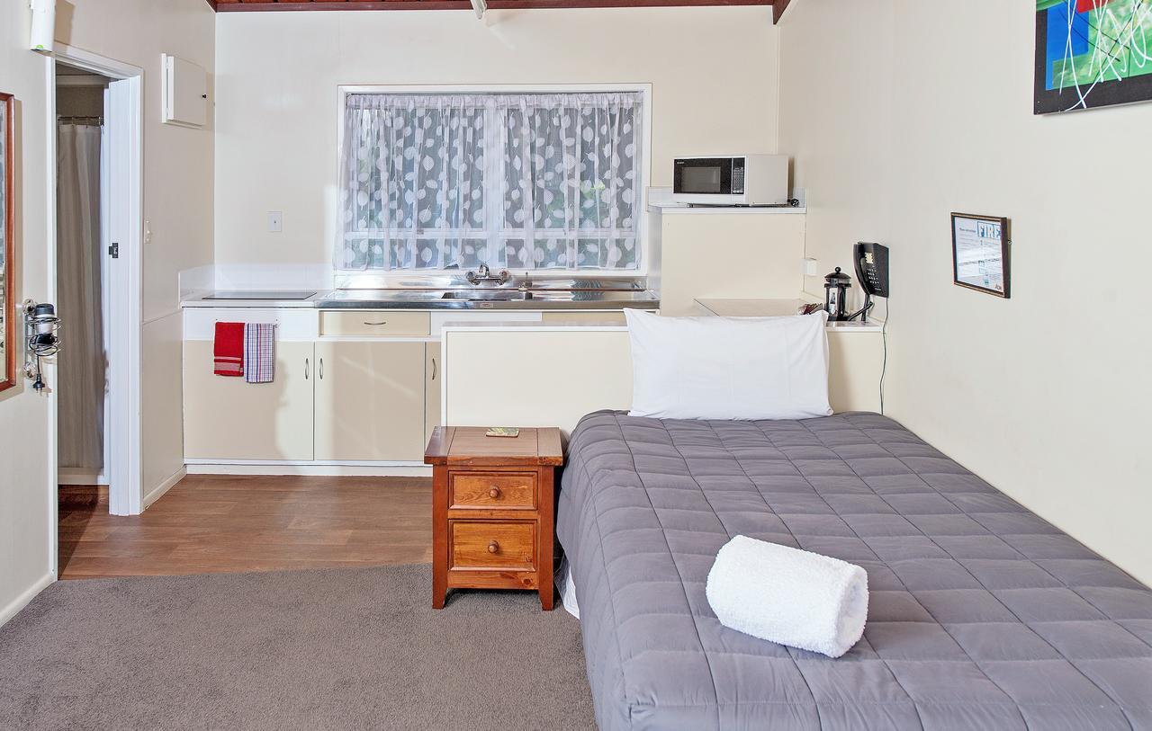 Tourist Court Motel Whakatane Esterno foto