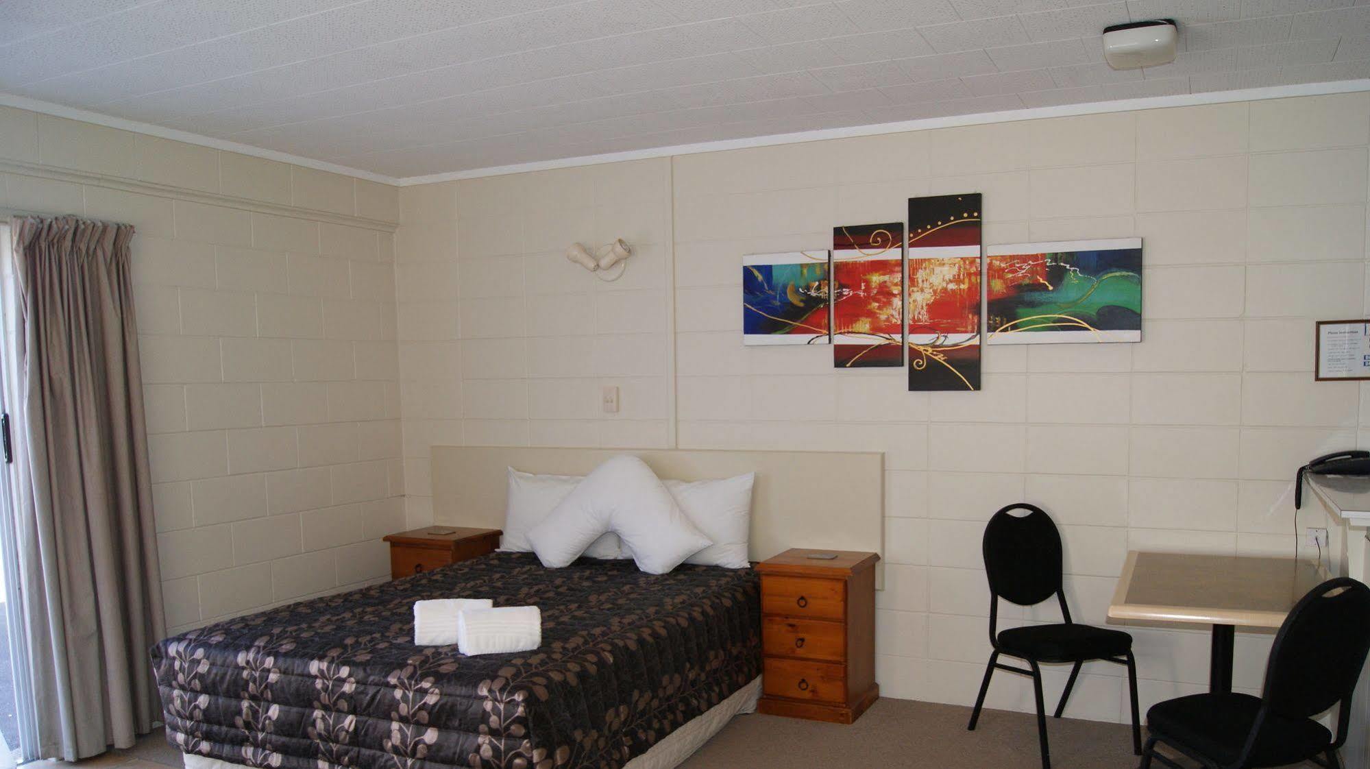 Tourist Court Motel Whakatane Esterno foto