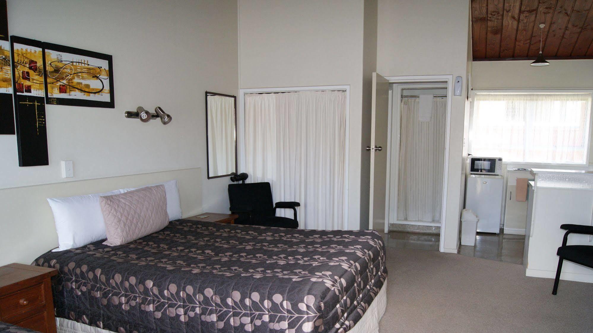 Tourist Court Motel Whakatane Esterno foto
