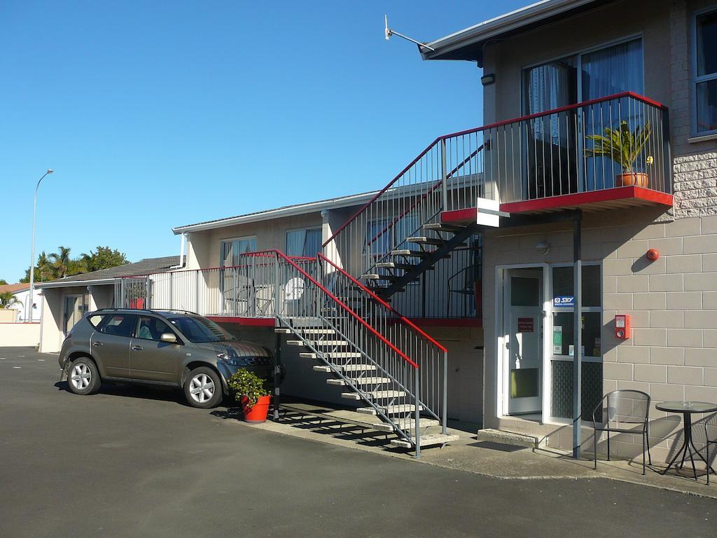 Tourist Court Motel Whakatane Esterno foto